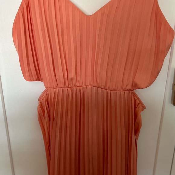 apricot express maxi dress NWT - Picture 4 of 4